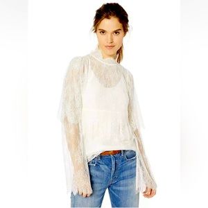 BCBGMaxazria IVORY Scallop Lace Bell Sleeve Blouse size M